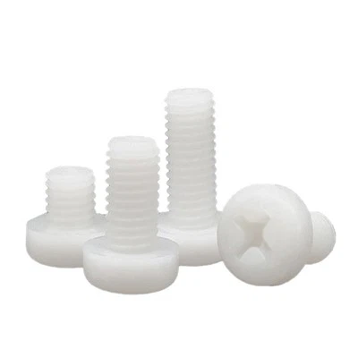 Aké sú požiadavky na presnosť pri používaní tvarových nitov v presných zariad...